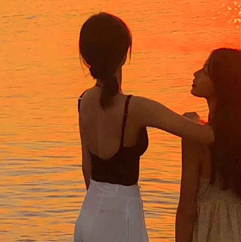 既是闺蜜头像又是cp头像,闺蜜头像或姐妹头像