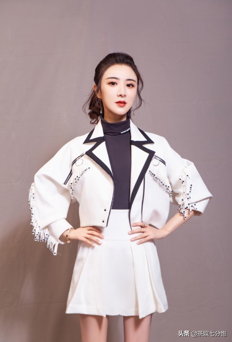 从服装店导购到偷*税漏**被罚13亿，“直播一姐”薇娅如何走向深渊的