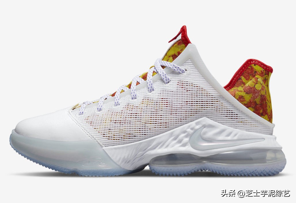 耐克勒布朗19气垫,耐克勒布朗17米白