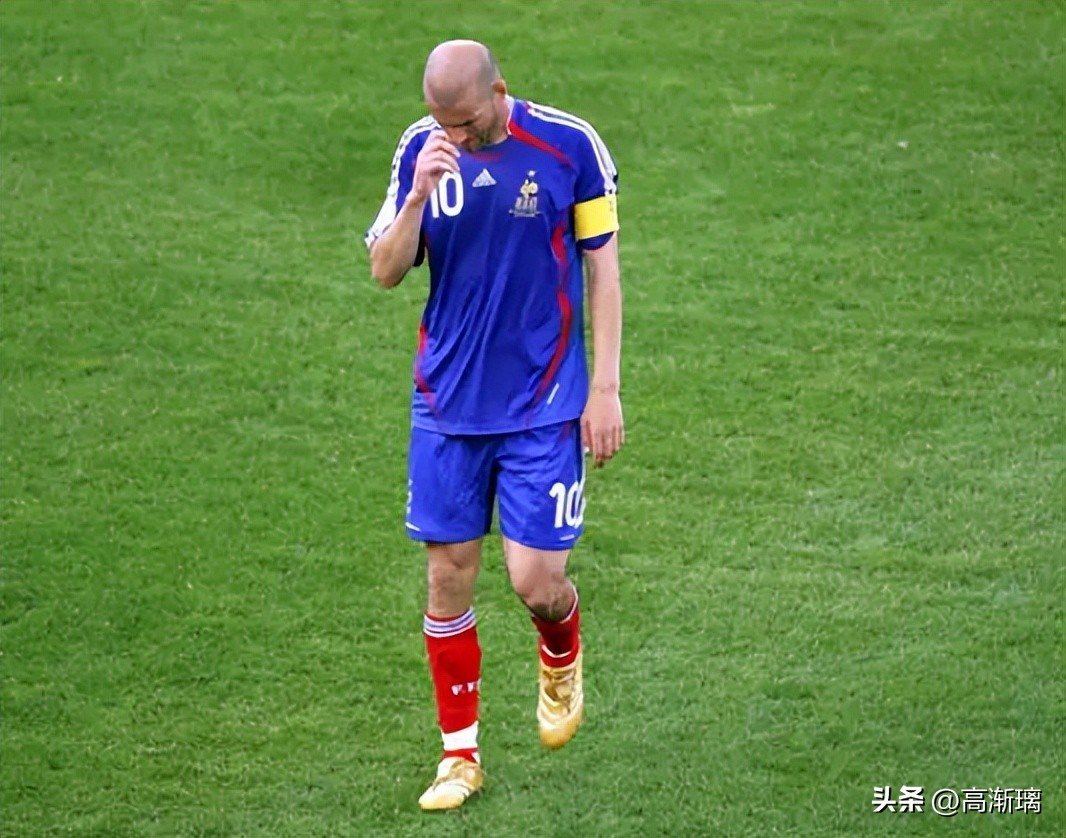 足球大师齐达内形象,艺术大师齐达内