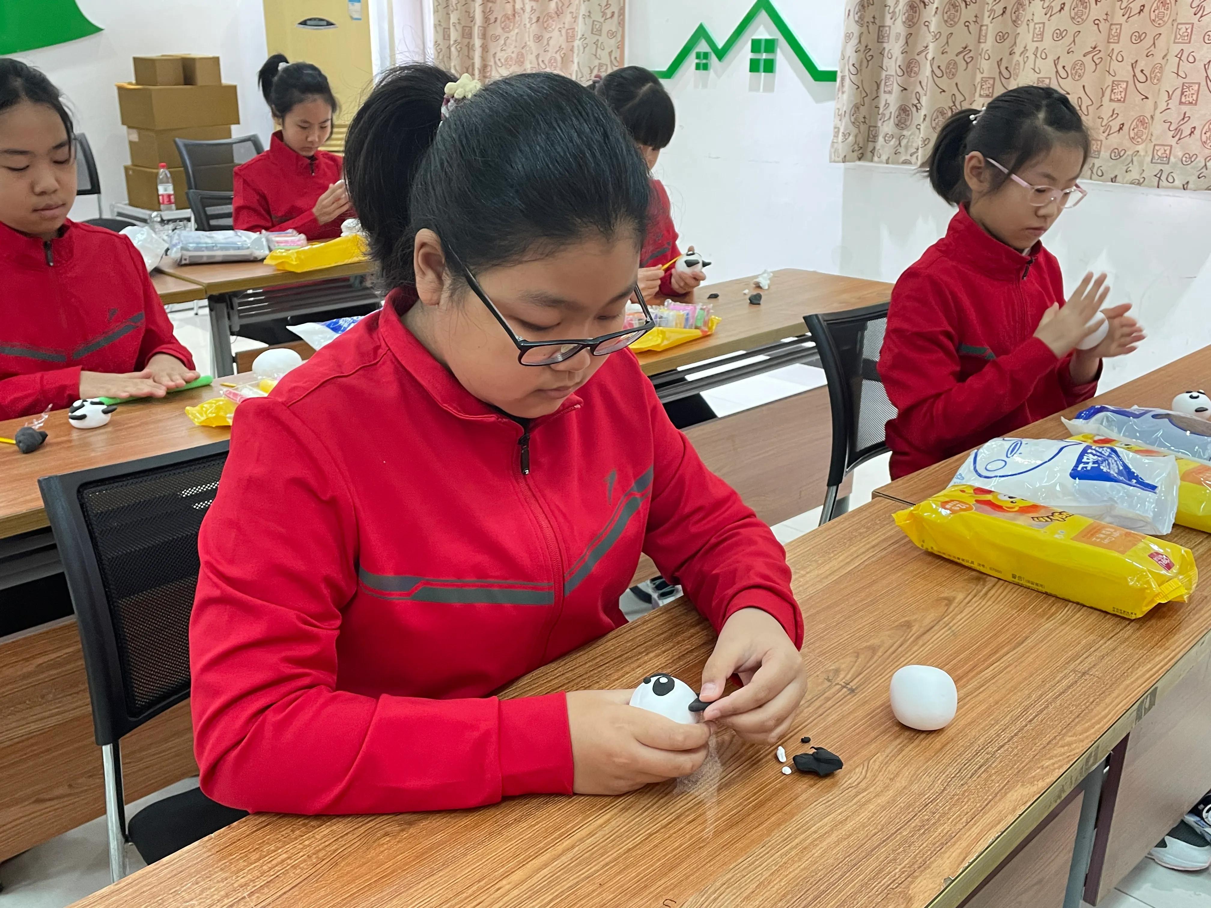 浼犳壙娉ュ闈為仐鏂囧寲,浼犳壙闈為仐鏂囧寲褰╃粯娉ュ