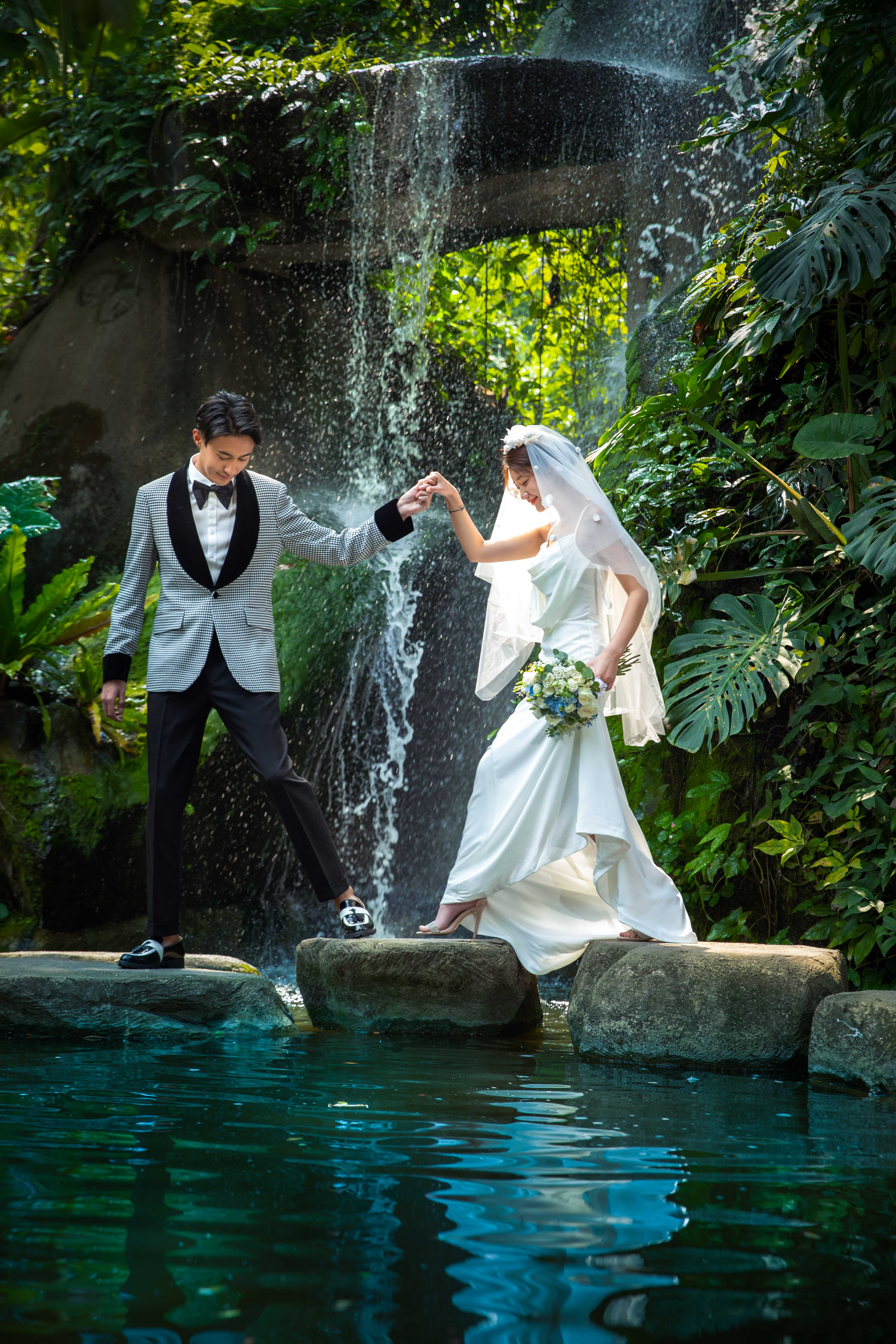 厦门旅拍婚纱照真实反馈,旅拍婚纱照厦门酒店性价比