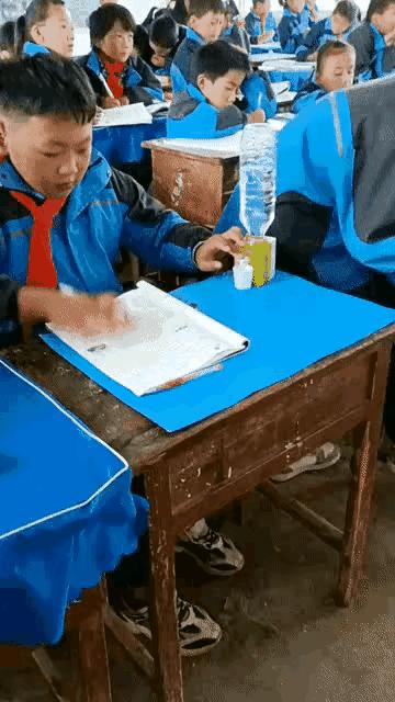 在加油站上班一个月下来3000,为什么在加油站上班一个月