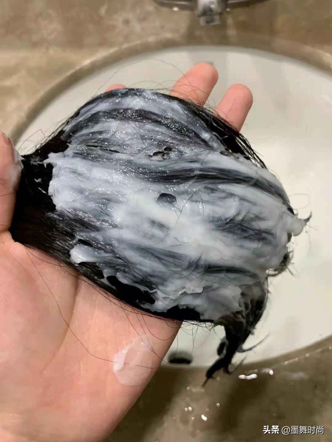 一个简单的减龄小技巧,这四个方法让你减龄20岁