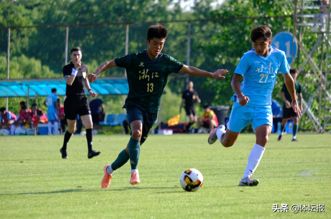 浙江队主教练乔迪赛后,主教练乔迪