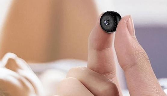 北京修窗户竟然发现天大的秘密！隐私全被曝光！