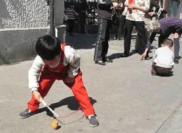 70年代童年回忆玩什么,有谁记得70后童年玩过的东西