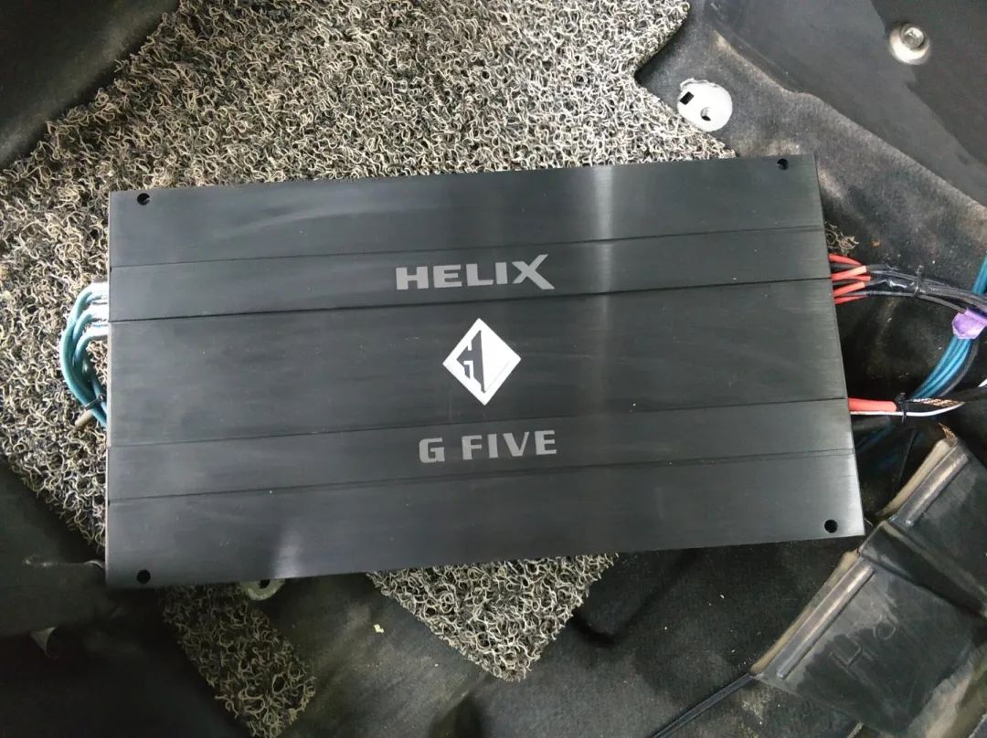 起亚佳乐原装音响效果怎么样,08年起亚新佳乐喇叭改装