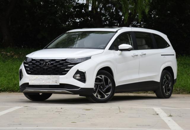 北京现代库斯途对比广汽传祺,传祺m8领秀和库斯途1.5t