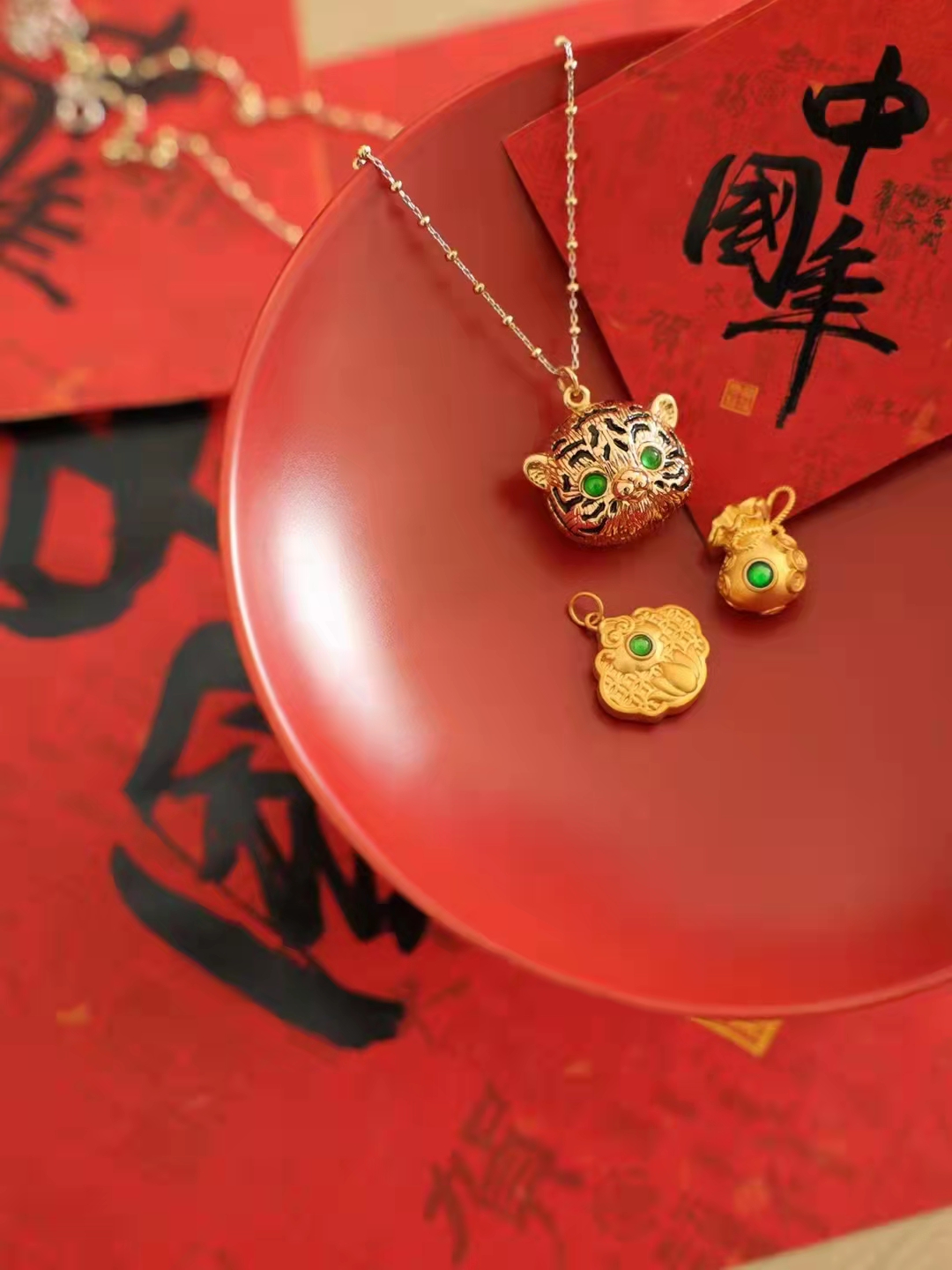 过年喜庆的红,过年的传统喜庆