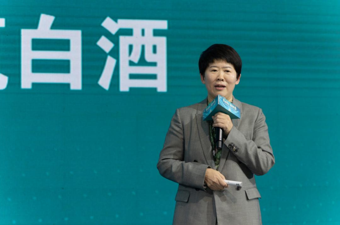 头号种子白酒玩家投食手现场,头号种子白酒玩家图片