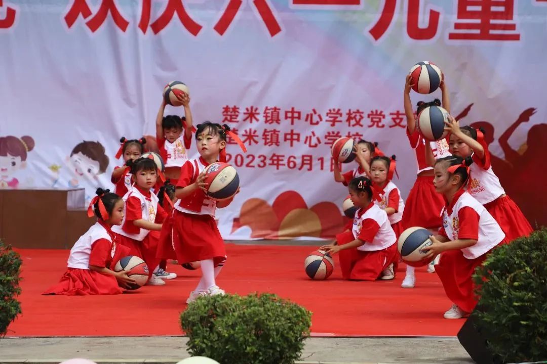 萌娃欢乐多幼儿舞蹈,小朋友最期待的六一儿童节