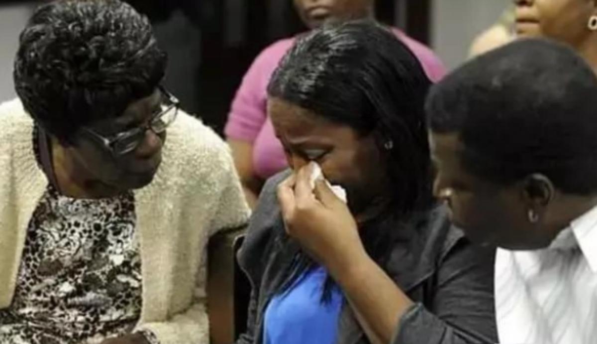 2006年,美国黑人小伙喜中3000万彩票,3年后尸体在水泥中被发现