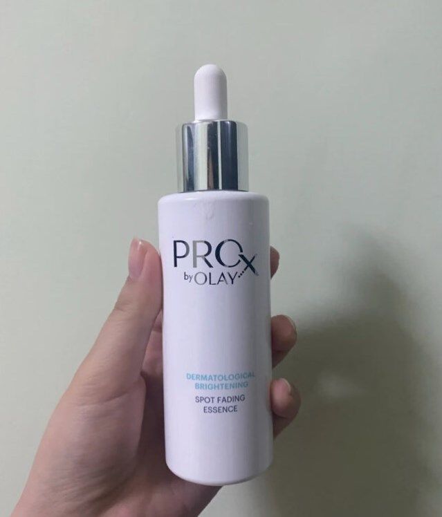 olay淡斑小白瓶和雅诗兰黛小棕瓶,科颜氏淡斑精华与olay淡斑小白瓶