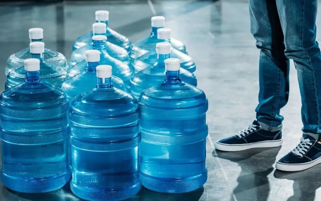 做冷门生意月入上万,年过50找不到工作