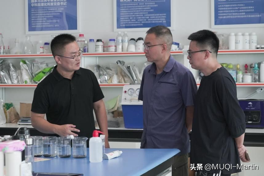 美容专家李蜀华医生、韩束品牌联合创始人陈育新到访木齐科技