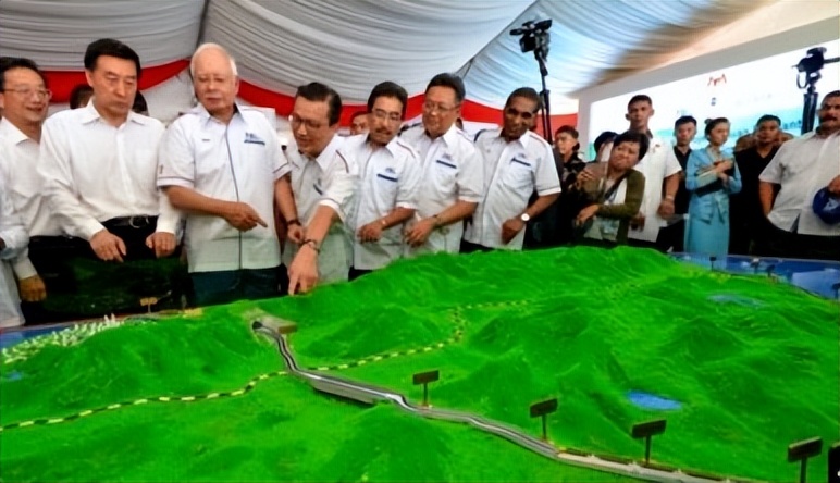 马来西亚撕毁高铁合同,马来西亚毁约的赔款