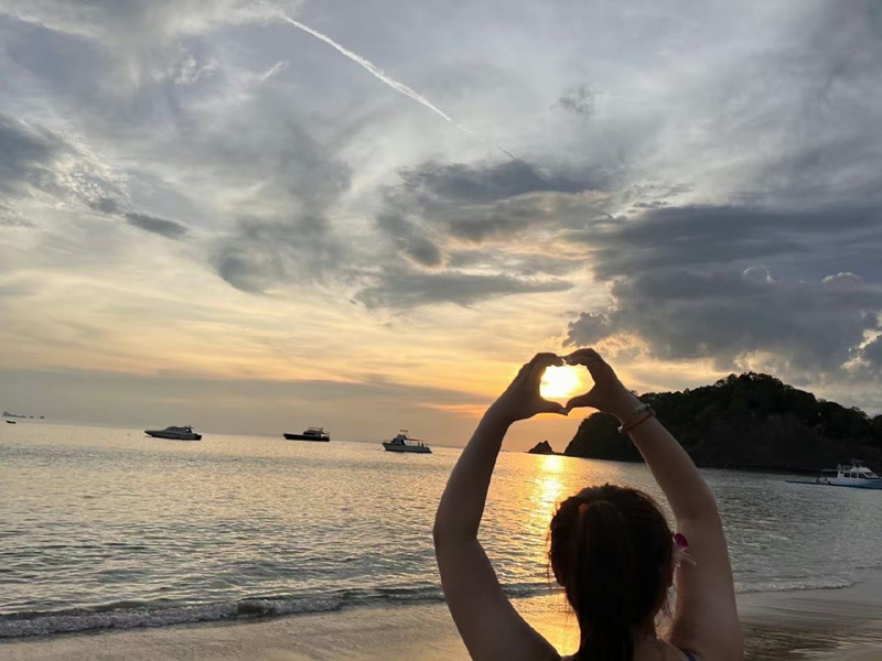 开洗鞋馆加盟,专业运动洗鞋店加盟费用