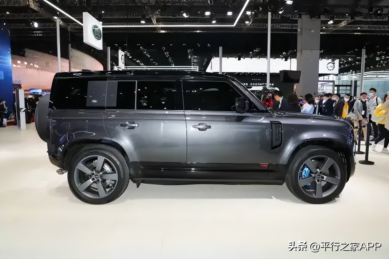 全新路虎卫士正式上市,2022款路虎揽胜卫士上市