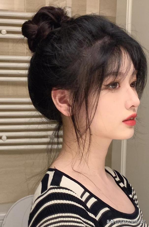 成人扎发显脸小简单款好看,告别披头散发扎发其实最时髦减龄