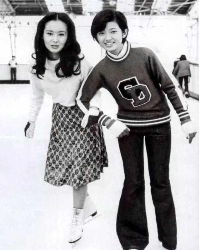 中野良子图文,中野良子冬季搭配