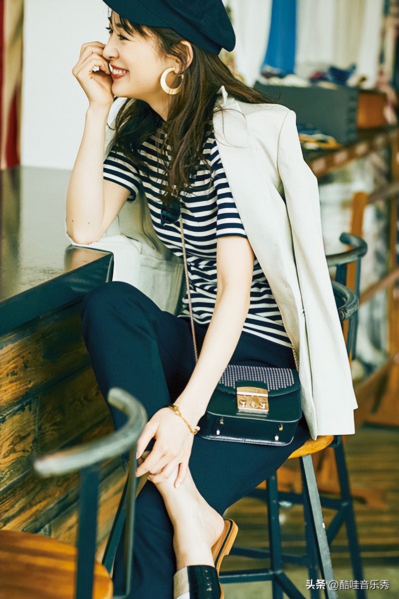 适合40-50岁高级感服装,成熟女性的春季服装