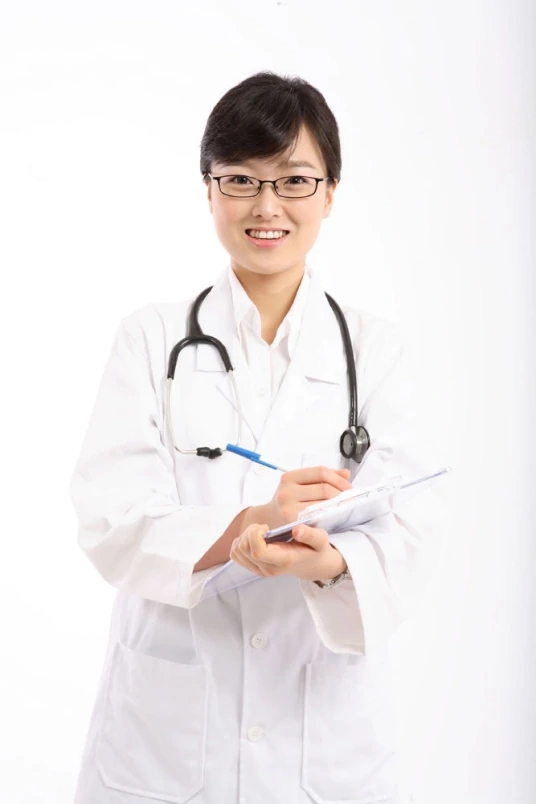 閮戝窞澶у绗竴闄勫睘鍖婚櫌鐭ュ悕涓撳鍖荤敓涔嬩笁,閮戝窞澶у绗竴闄勫睘鍖婚櫌鐭ュ悕涓撳鍖荤敓涔嬩簩