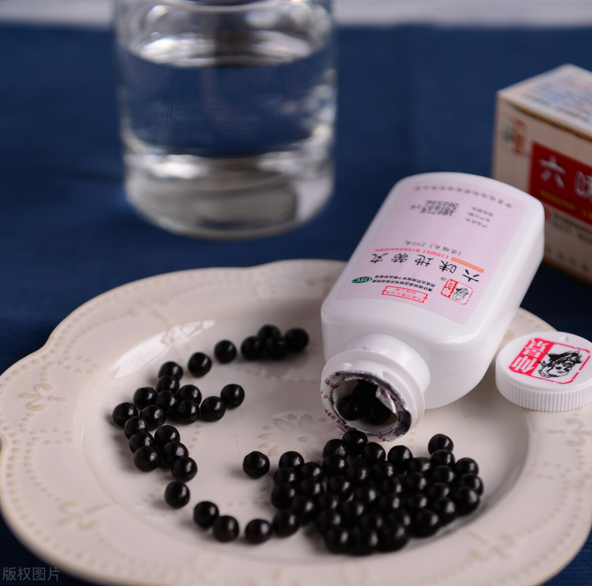 睡到半夜老是口干怎么回事,睡到半夜口干怎么治疗呢