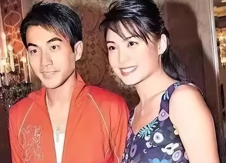 刘恺威是靠杨幂红的吗,刘恺威最近和杨幂怎么样