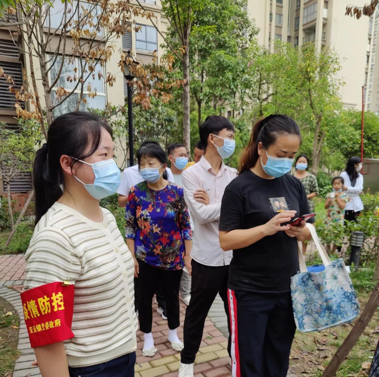 内江东兴：奔忙在战“疫”中的就业身影