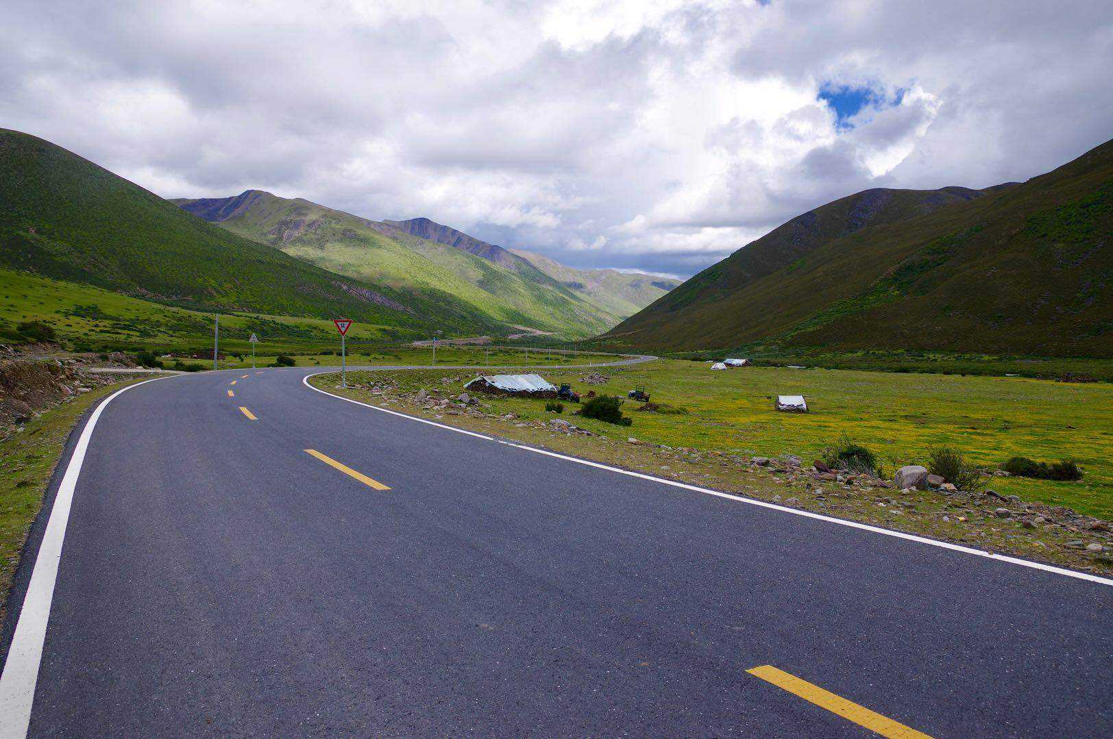 成都租车拉萨还车费用是多少,成都拉萨租车多少钱