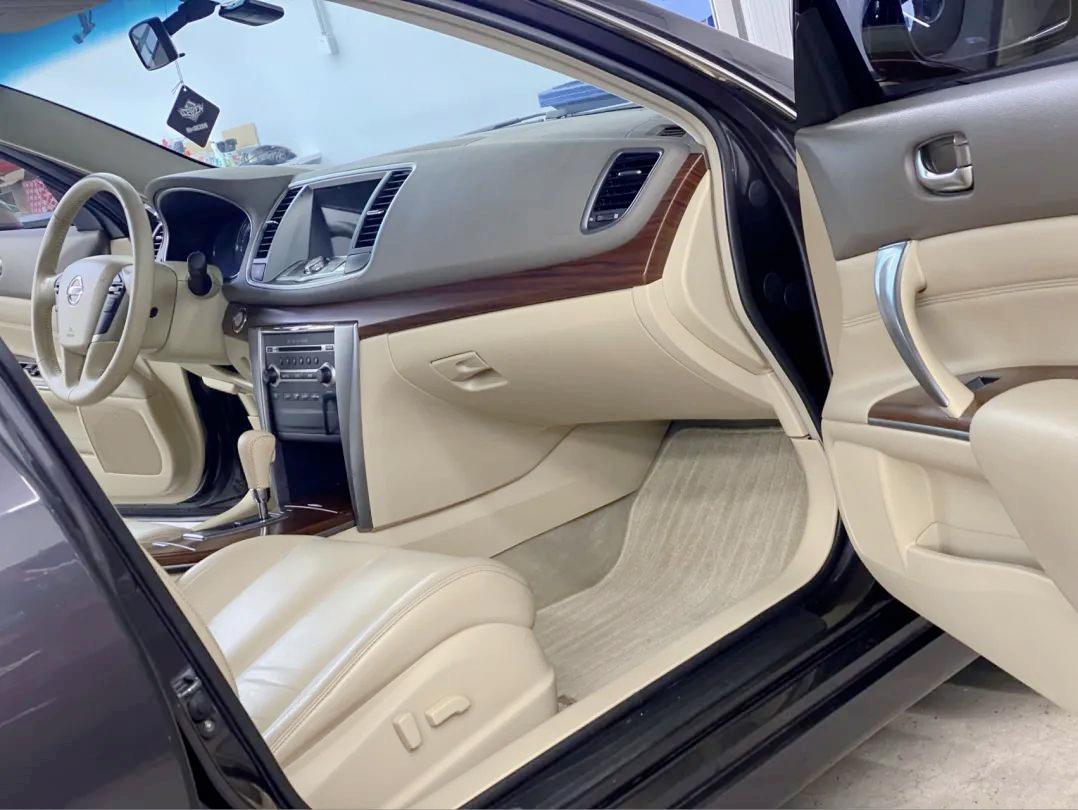 09天籁全车翻新整改多少钱,日产天籁自己撞烂了维修多少钱