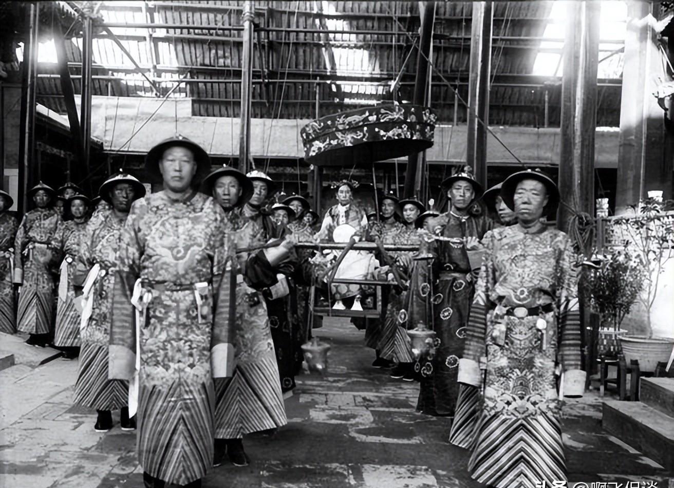 禁忌曝光!宫廷内幕揭秘,惊艳宫女的秘密!