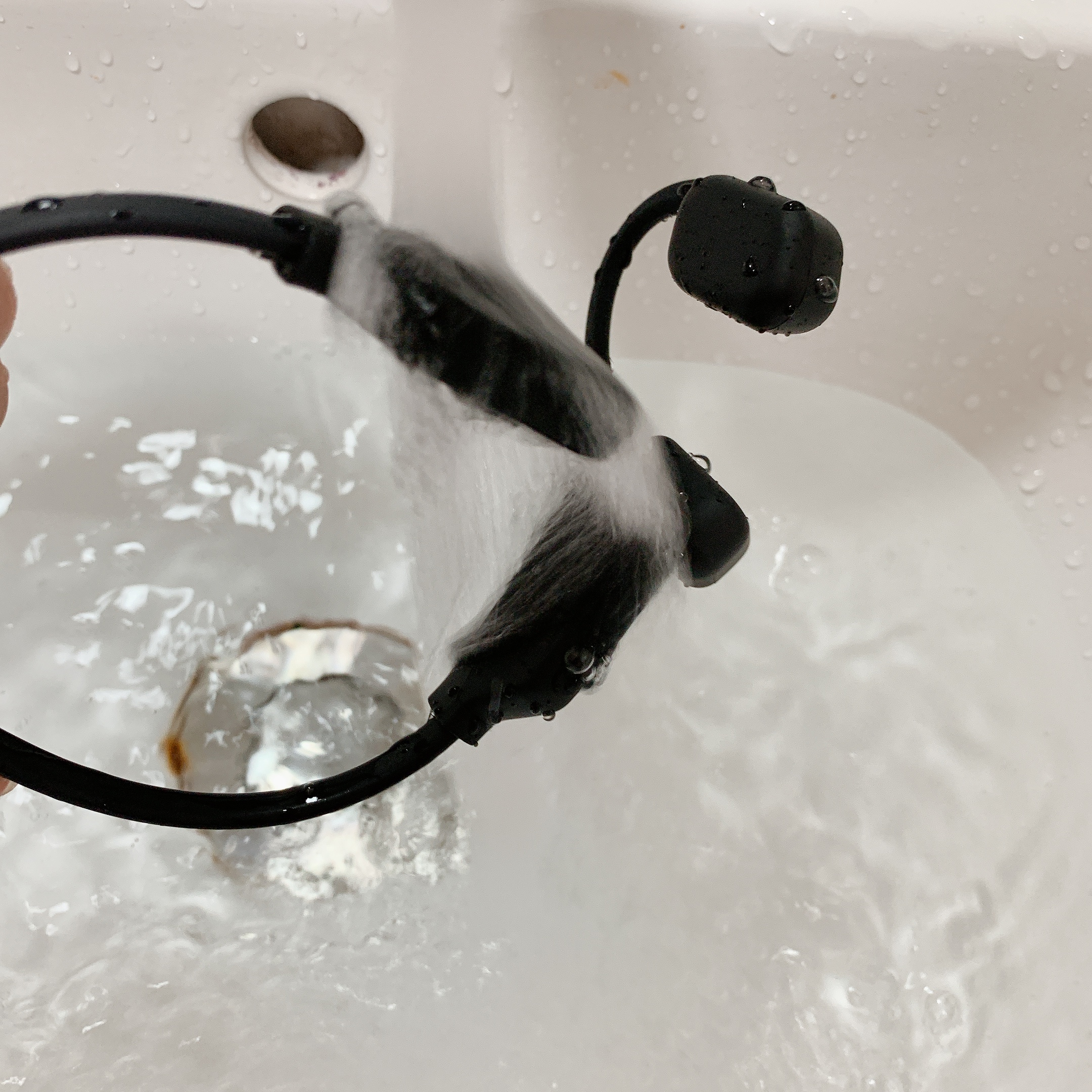 什么品牌的运动耳机比较好,挂脖耳机运动耳机