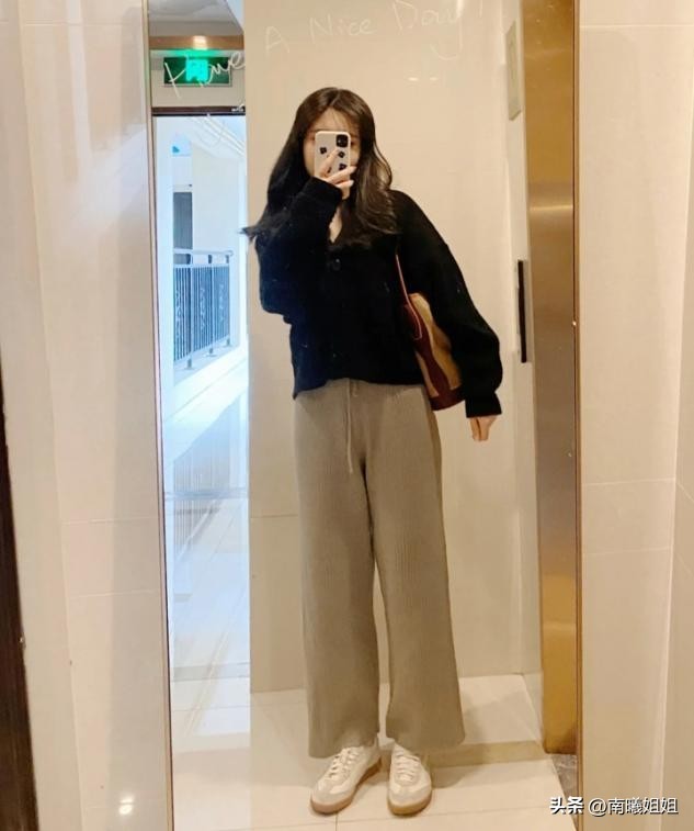 今年流行的毛裤,冬季什么裤又好看又保暖