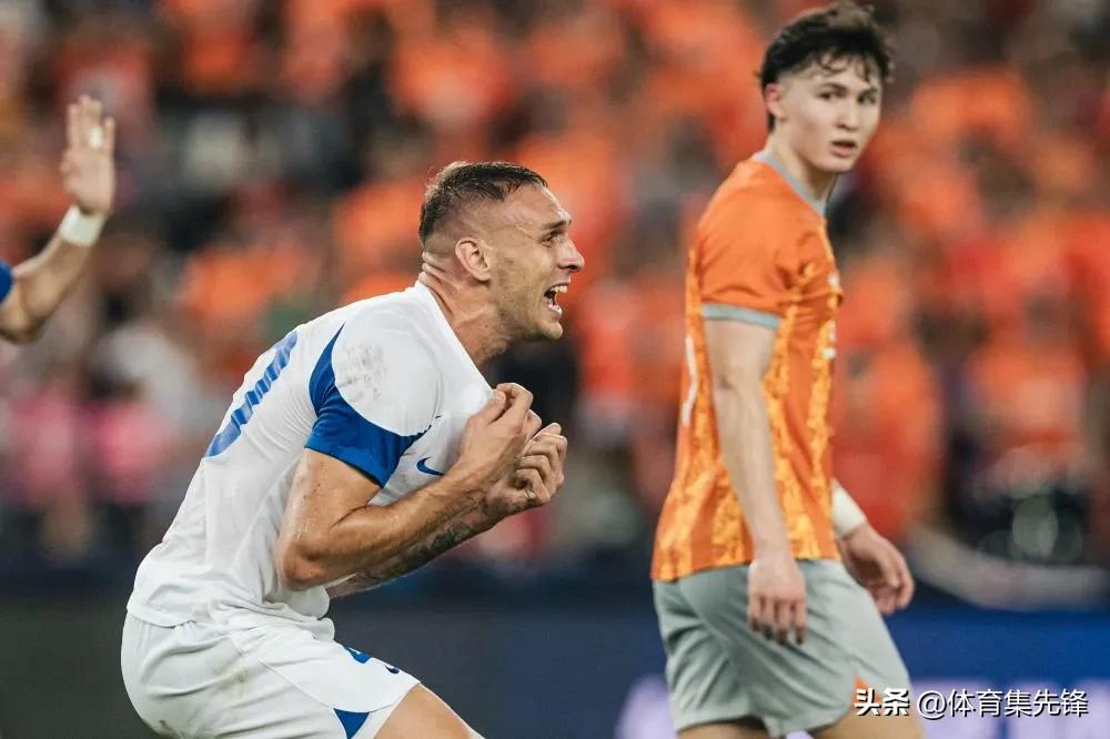 梅州客家半场比分,3-2强势逆转10人梅州客家