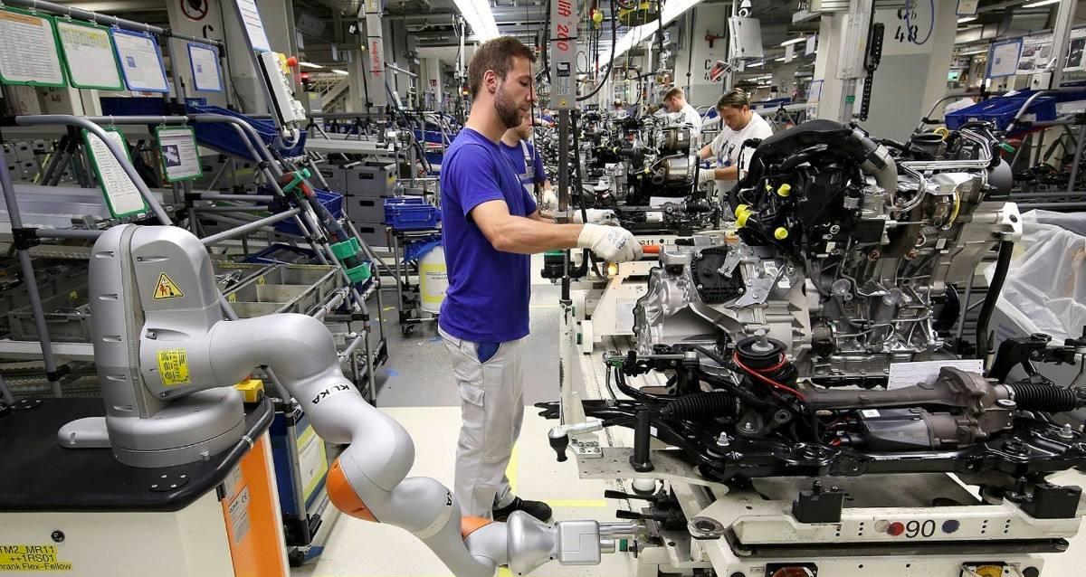 特斯拉中国工人工资怎么样,特斯拉为什么不降低普工待遇呢