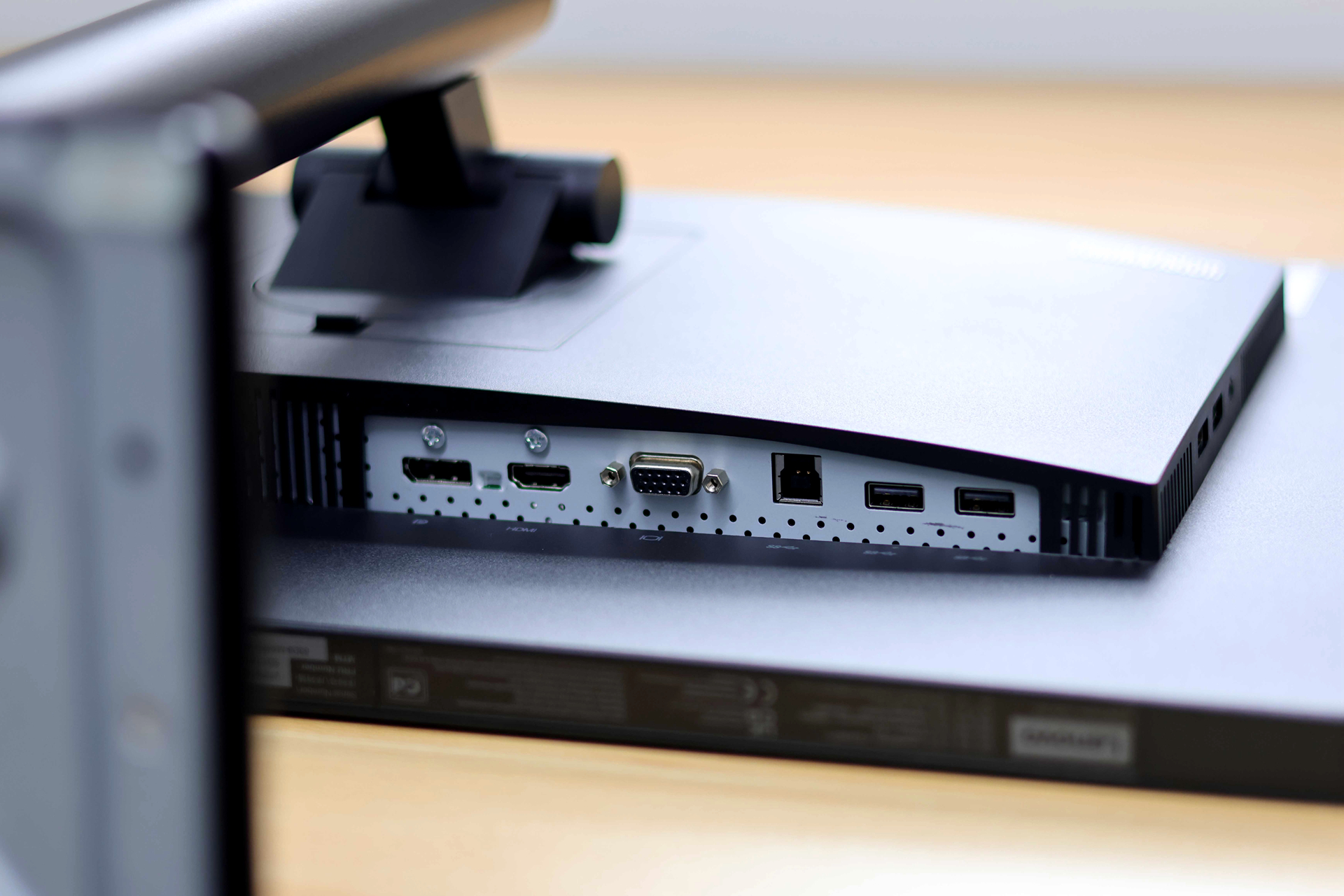 联想显示器T32p-30上手体验,联想t20显示器