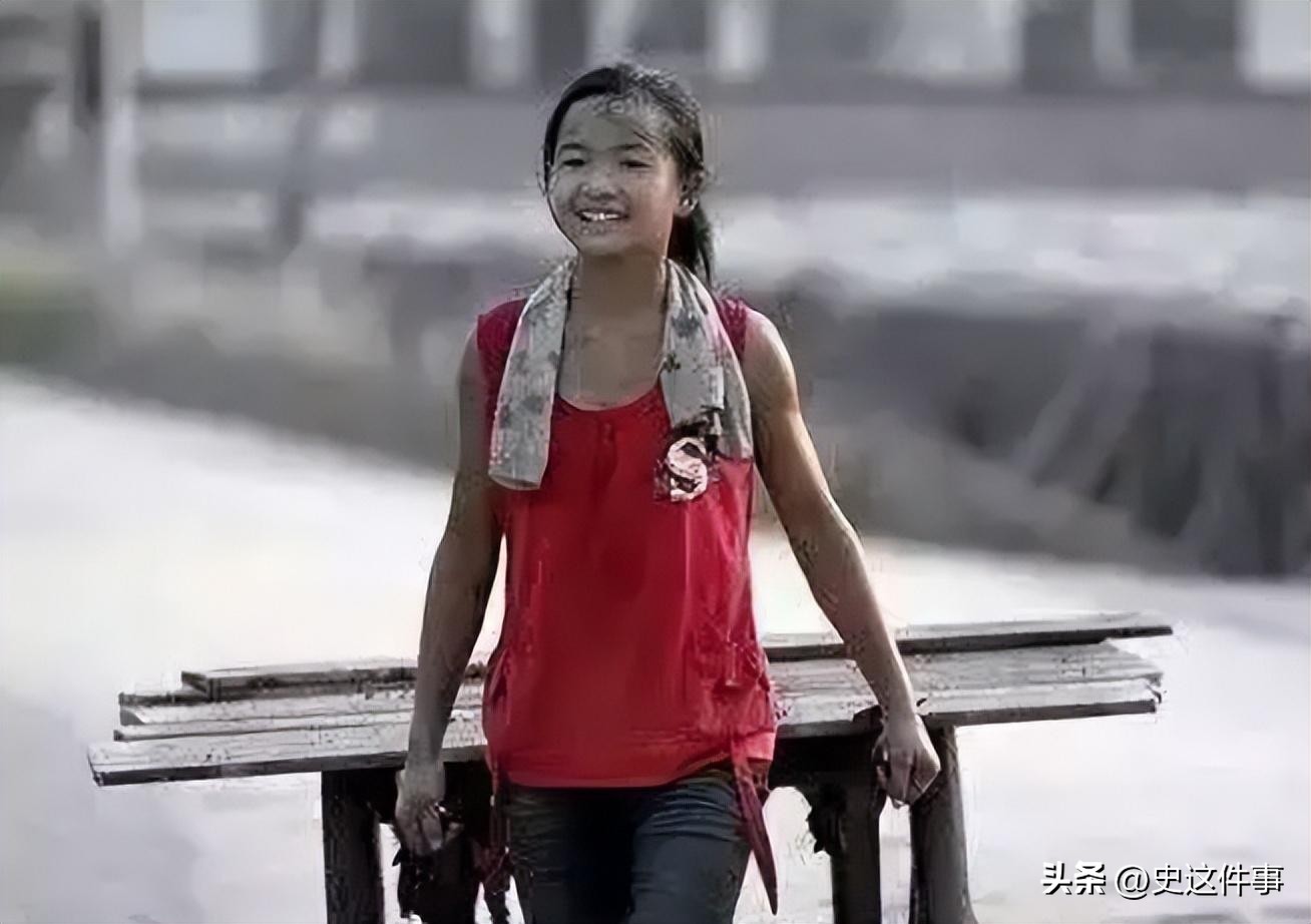 16岁女孩为养家三度卖血,16岁女孩为哥哥卖血上学山东