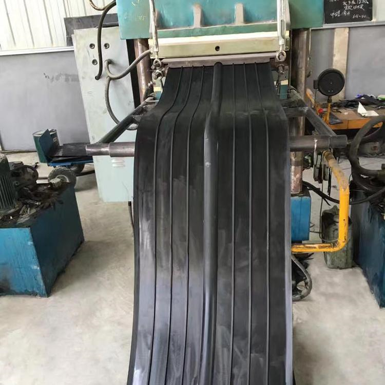 橡胶膨胀止水带厂家,橡胶止水带隧道