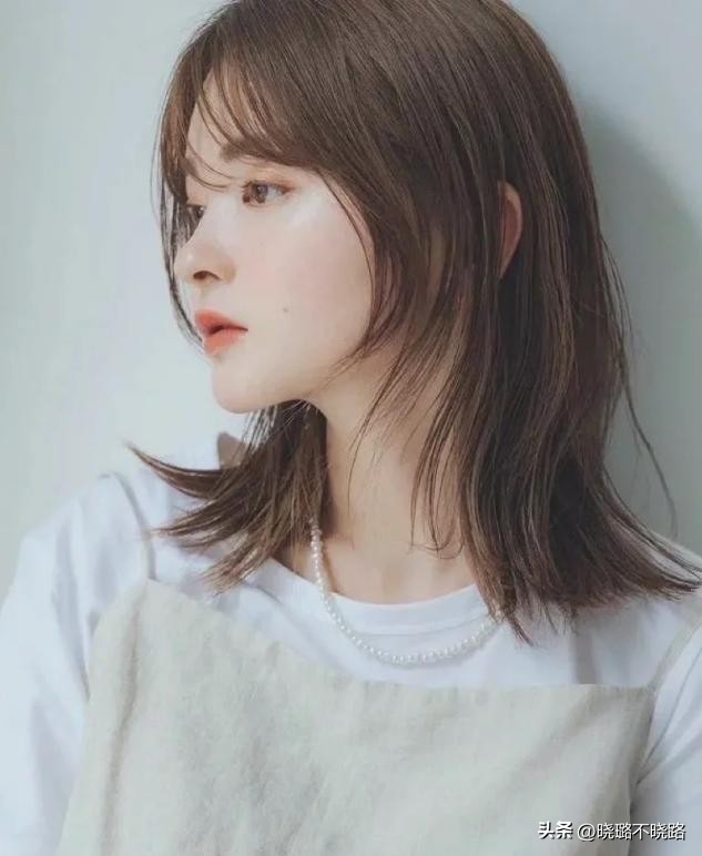 鱼尾发型中长发,鱼尾发型适合什么刘海女