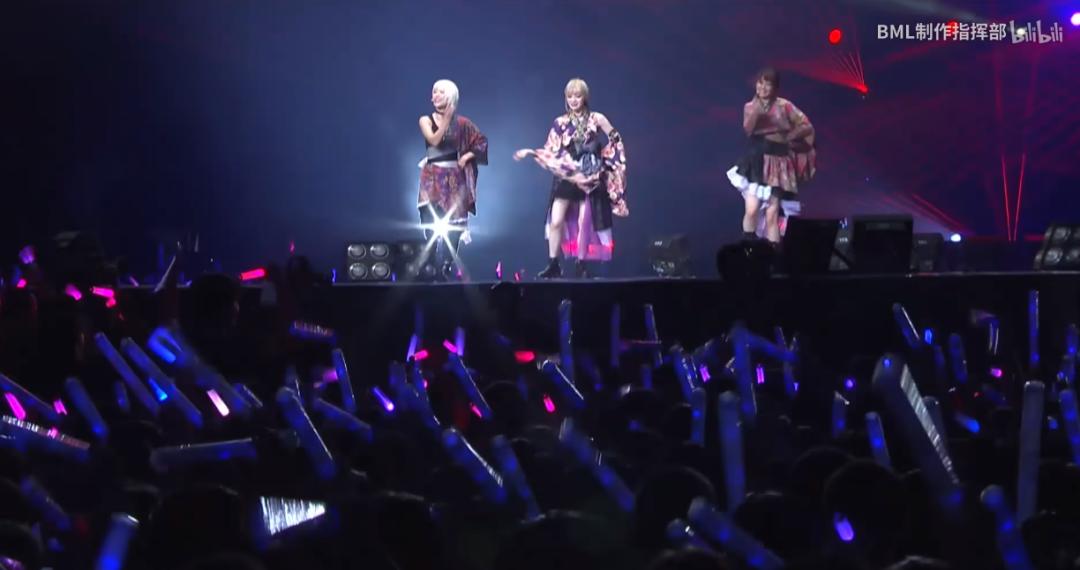 极乐净土为什么在二次元很火,极乐净土见证二次元的强大