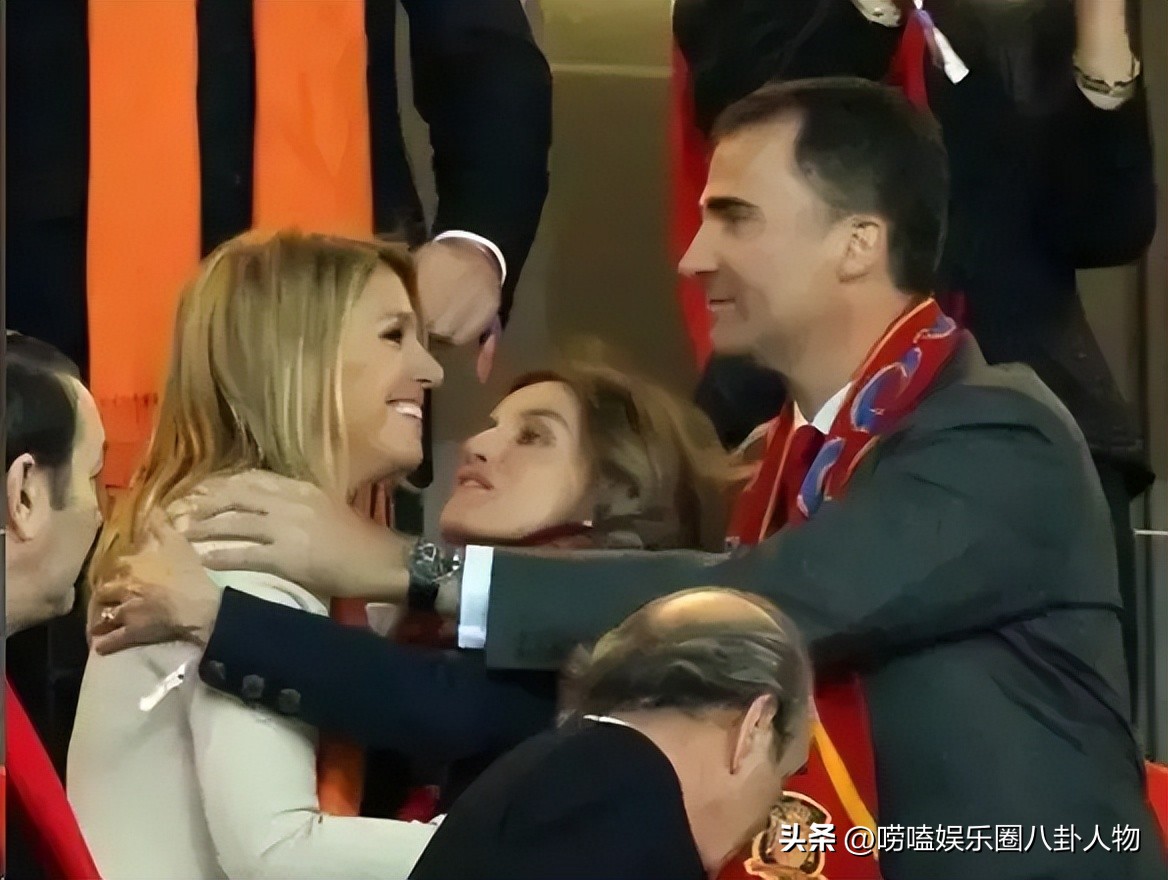 默克尔和普京看世界杯,罗赛夫和默克尔看世界杯