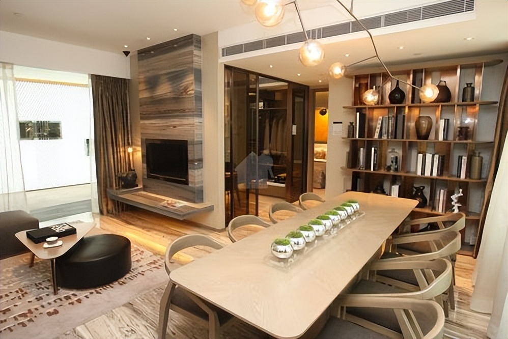 在香港哪个区买房好,香港上班族在哪买房好