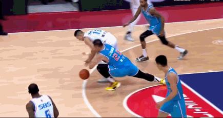 高速全员出战胜福建，小鲨鱼接受检验，国家队主帅给他点赞