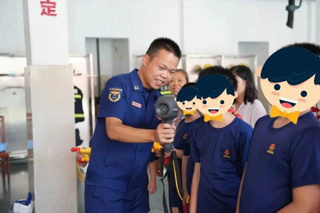 蓝焰守护哈利波特,蓝焰守护者