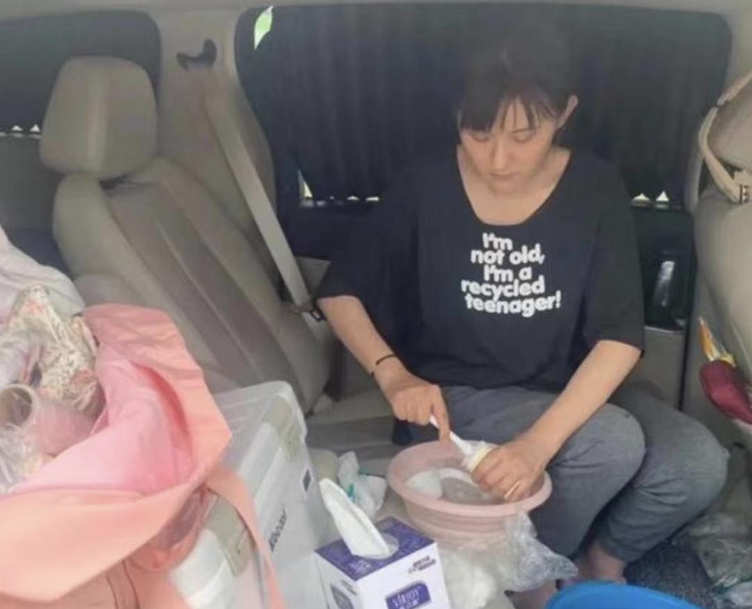 热依扎是单亲妈妈吗,热依扎演妈妈