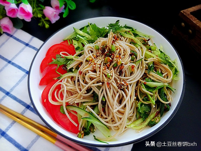 轻断食晚餐一周食谱,每周一次轻断食一日三餐食谱