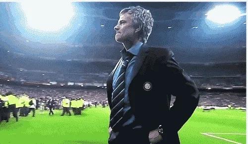 卡萨诺穆里尼奥彻底玩完了,穆帅回应卡萨诺