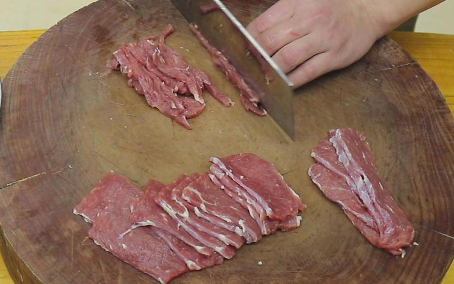 小孩子食补锌吃什么好,哪些食物里含有锌适合小孩吃